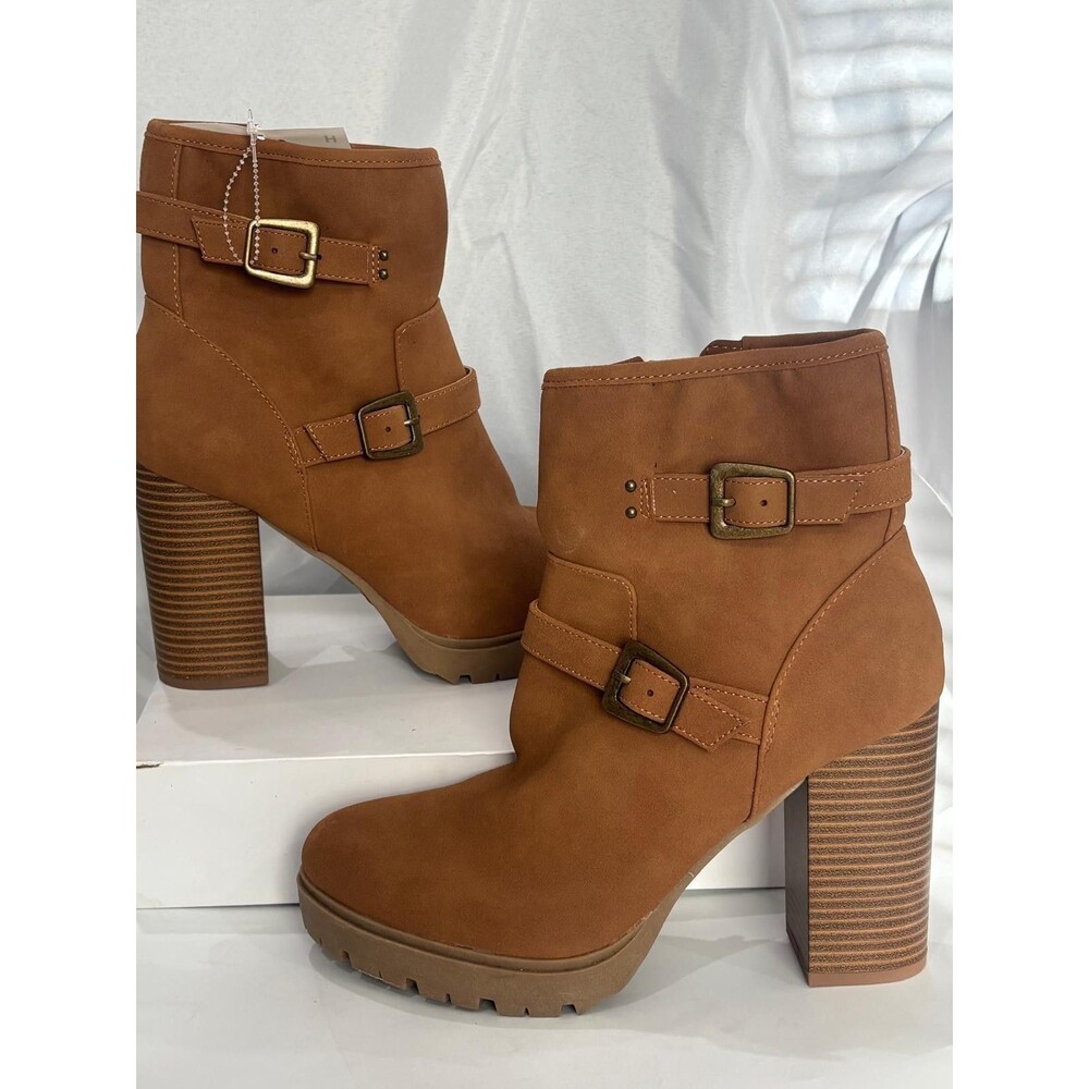Report Taupe Paige Heeled Ankle Boots Size 8.5